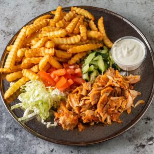 Kebabas lėkštėje